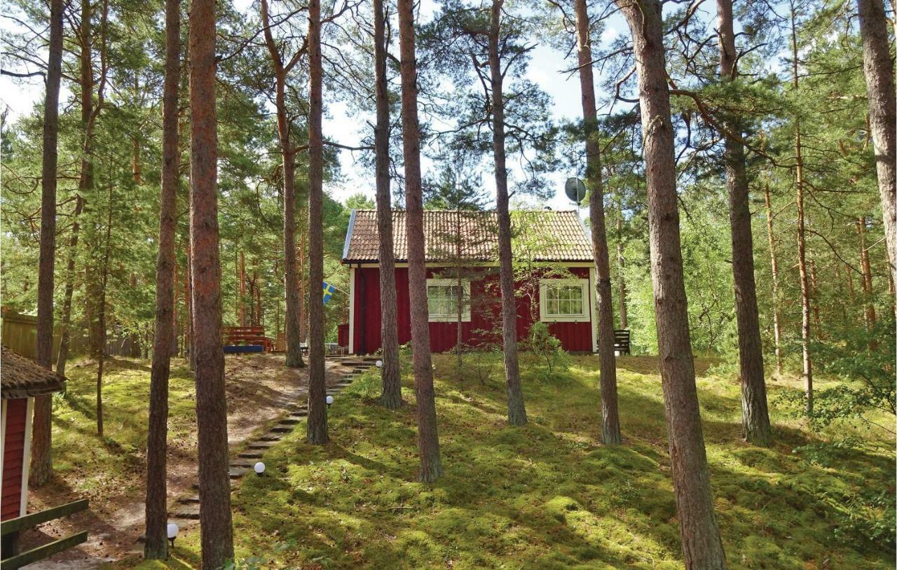 Stunning Home In Yngsjoe With Wifi Esterno foto